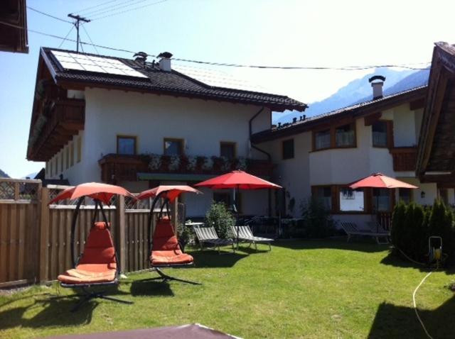 Alpenpension Elferblick Neustift im Stubaital Buitenkant foto