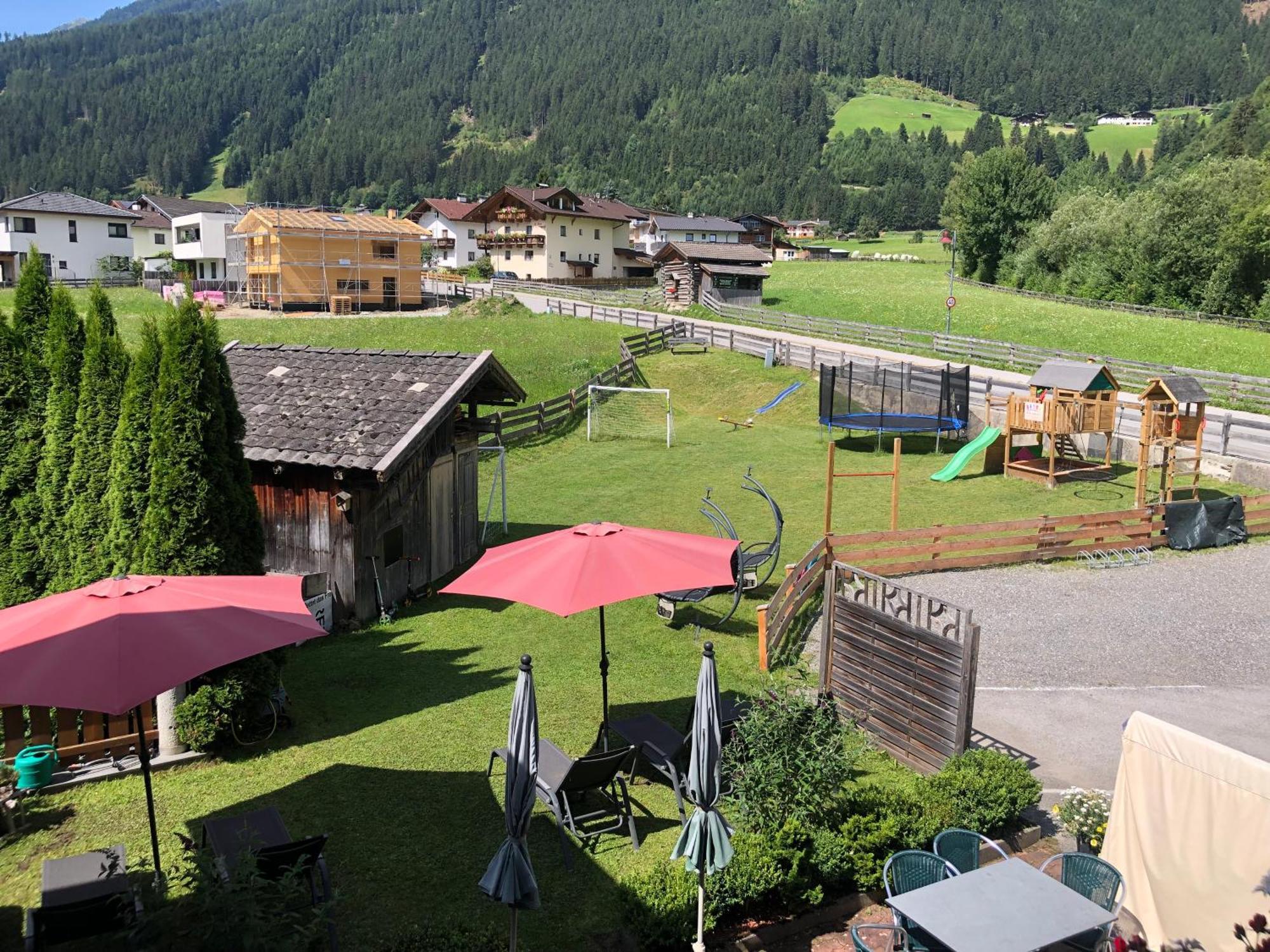 Alpenpension Elferblick Neustift im Stubaital Buitenkant foto